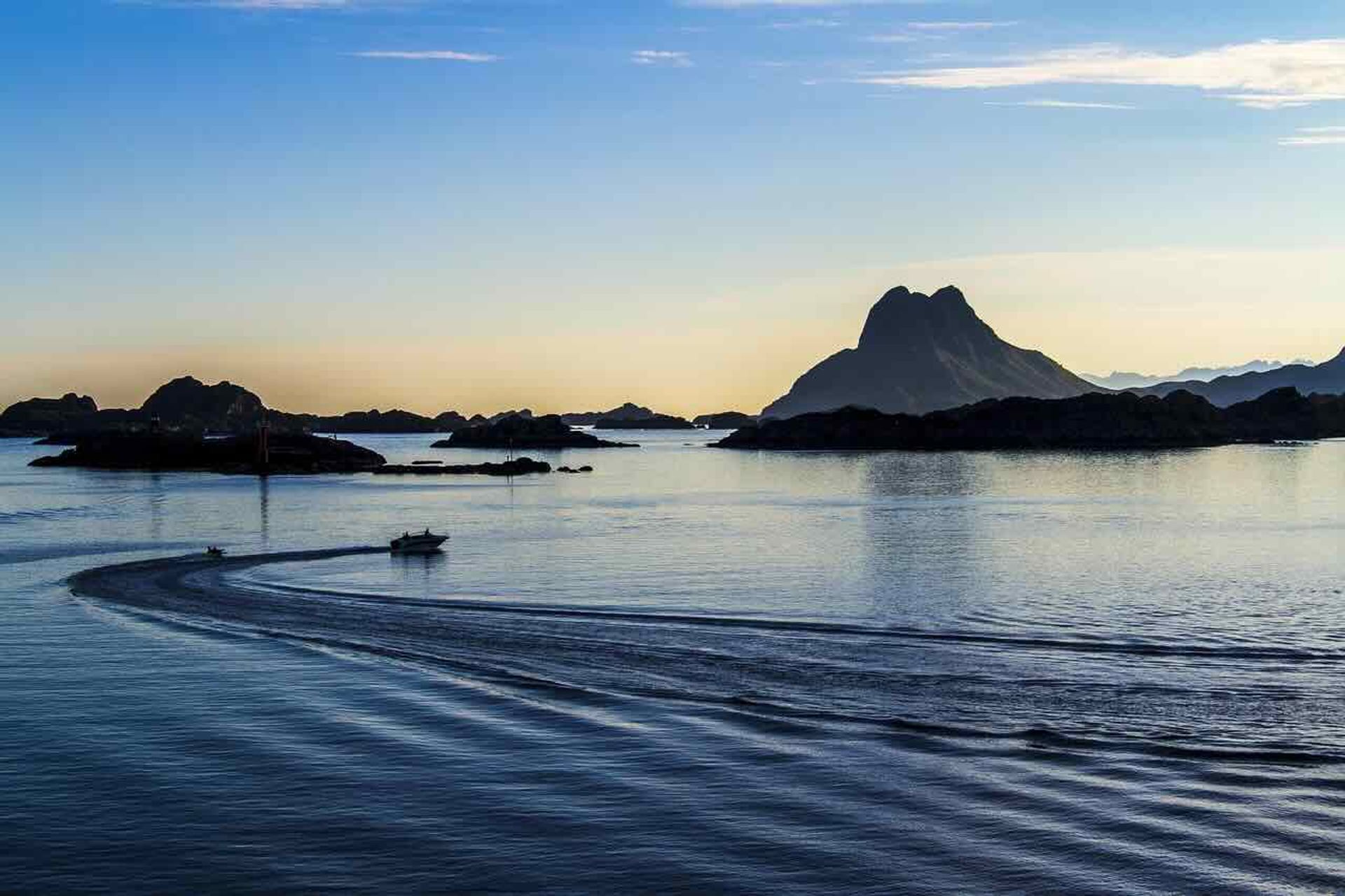 Lofoten image 1